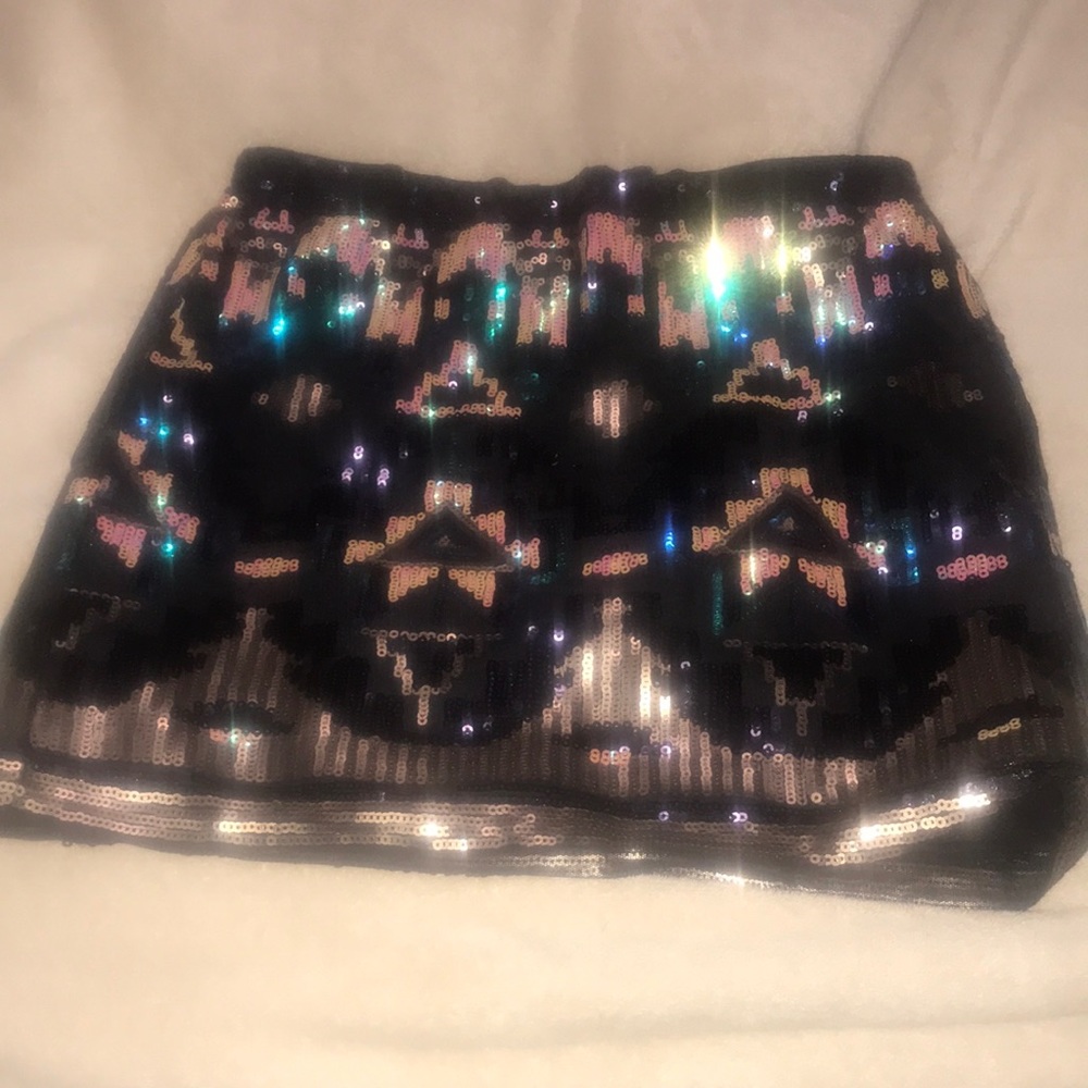 NWT Sequin mini skirt!